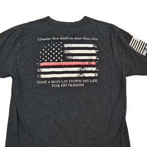 Nine Line Firefighter Flag "No Greater Love" Black Short Sleeve Short Size Large